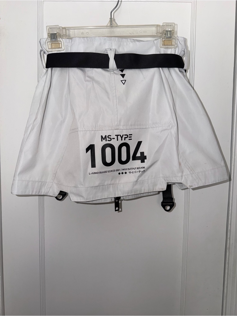 Fabric Of The Universe MS-Type 1004 White Miniskirt - Picture 12 of 13